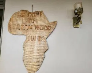 Dream wood suites mbarara Ruharo - Malamagambo