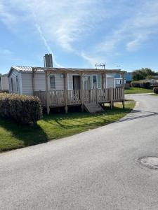 Campings CAMPING DU PHARE d OPALE MOBILE HOME J10 : photos des chambres