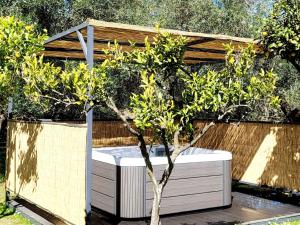 EMA Spa The Red house