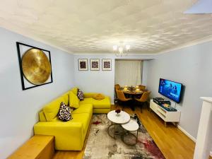 Chic 2BR escape near Luton Airport&Train Stn, Whipsnade zoo, Contractors