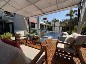 Villa Annabèll1 with Swimming pool and Jacuzzi, 3 floors
