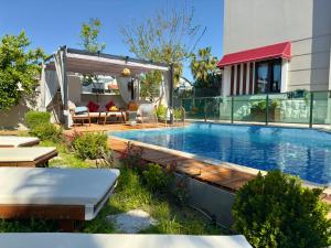 Villa Annabèll1 with Swimming pool and Jacuzzi, 3 floors