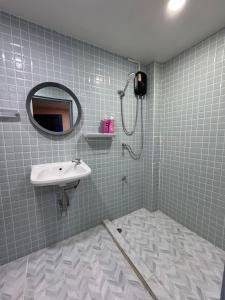 GM6 - Samyan 4floors, 4mins walk to Bantadtong