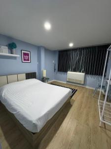 GM6 - Samyan 4floors, 4mins walk to Bantadtong