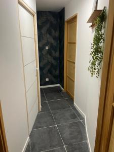 Sejours chez l'habitant Chambre Cosy Sud Dore avec Piscine : photos des chambres