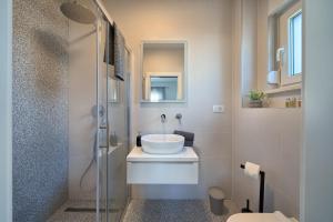 The Wave - Sea-View & Pool