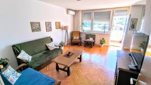 Apartment Mayas Place