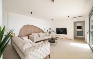 4 Bedroom Awesome Home In Maslenica