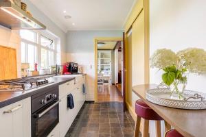 Winsum - Groningen - 6 pers. Cosy Cottage - Op en Bie t Woater