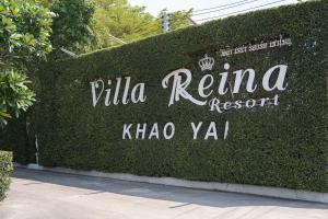 Villa Reina Resort