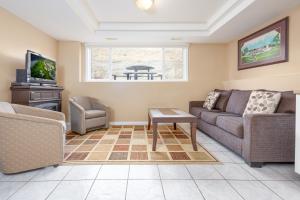 Paradise Canyon Golf Resort - Luxury Condo M409