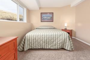 Paradise Canyon Golf Resort - Luxury Condo M409