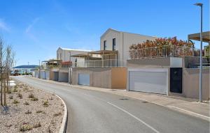 Stunning Apartment In Brodarica