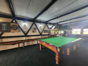 Wavecrest Beach Hotel & Spa