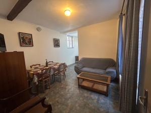 Appartements Ets Levillain - Hotel Les Caletes : photos des chambres