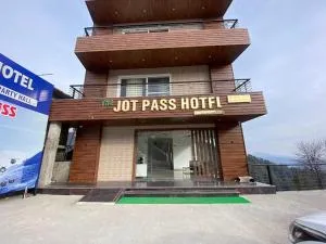 The Jot Pass Hotel - Chuāri Khās