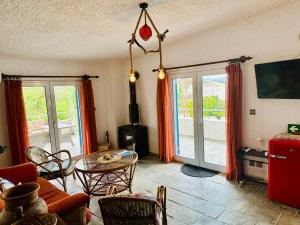 OctopusGarden Apartments Porto Cheli