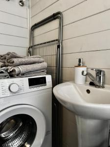 Carnikavas Piestātne vacation homes near the sea