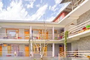 The Doors Inn - Bashist