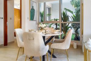 Durrani Homes - Azure 2BR with Burj Khalifa and Fountain View