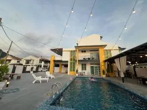 Fairy 2 Pool Villa 22 Pax Karaoke & Huge Event Space - 新邦波赖
