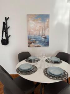 Elegant Two-Bedroom Apartment in Kato Paphos Close to Everything!