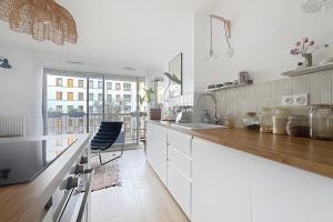 Elegant apartment near Belleville & Jourdain