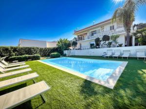 Oasi Elegante Piscina di Lusso - vista panoramica By Sicily Home Solutions