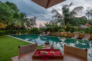 Luxury Beach Villa - A Massive Sea Views 5BR Villa Close to The Beach