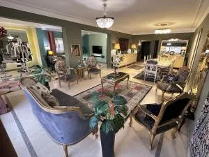 Spacious, Luxurious 3-Bedroom Apartment in Nasr City for Families & Corporates - 开罗