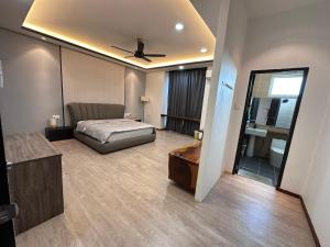 Golden Villa Homestay