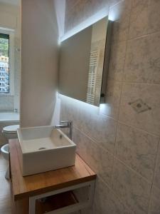 PARVA DOMUS - Bright Apartment with Terrace and City View
