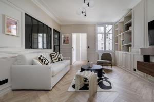 Rousselet - Amazing Parisian Flat in the 7th