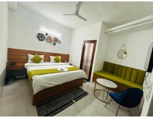 The Swarnim Hotel, Sector 48 Noida