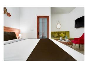 The Swarnim Hotel, Sector 48 Noida