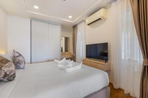 The Terraza 2 beds Apartment B301 -Lamai