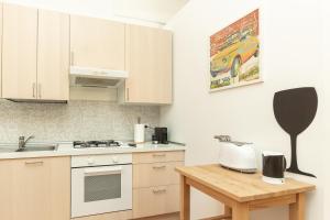 Arte Storia e Mare, Acquario SanLorenzo e Metro