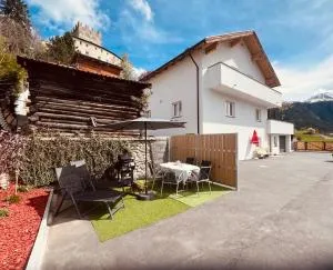 Apart Steffi - Fliess