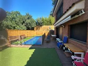 Apartamento con Piscina en sant Cugat del valles - Corbera de Llobregat