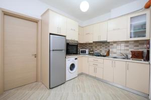 2 Bedroom Apartment, Vlorë