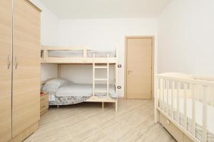 2 Bedroom Apartment, Vlorë