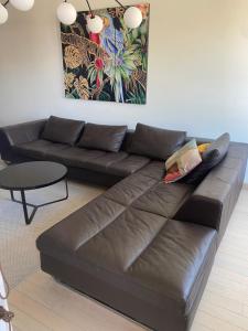 Flatiron 2-Bedroom Apartment, Skopje