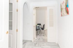 Modern & Bright family apartment, Torrequebrada