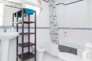 Modern & Bright family apartment, Torrequebrada