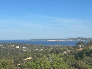 Appartements T3, sublime sea view, Saint-Tropez : photos des chambres