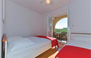 Two-Bedroom Apartment In Vodice