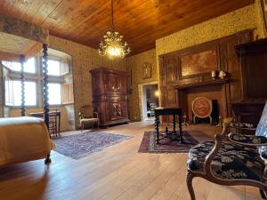 B&B / Chambres d'hotes Chateau du Bouy : photos des chambres