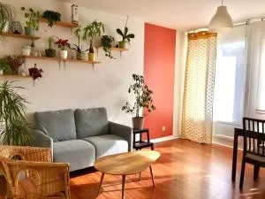 Les Prairies Metro B Centre - 拉默济耶尔