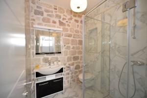 Captain Double Suite