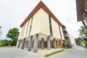 Keenan Living Luxe Seturan